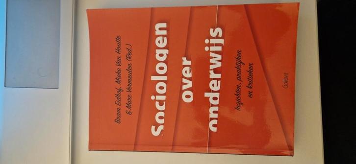 Sociologen over onderwijs. Inzichten, praktijken en kritieke, Boeken, Wetenschap, Zo goed als nieuw, Ophalen of Verzenden