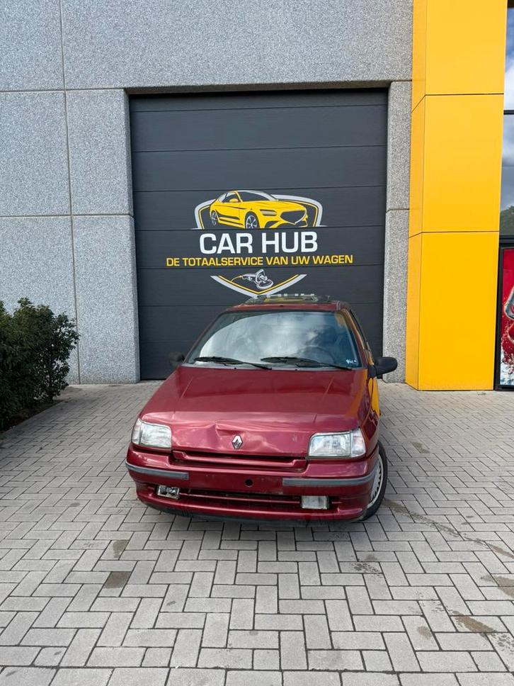 RENAULT CLIO OLDTIMER 1.2 benz, Auto diversen, Handleidingen en Instructieboekjes, Ophalen