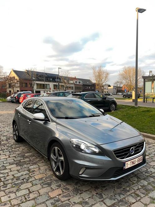 Volvo v40 R design automaat, Auto's, Volvo, Particulier, V40, Diesel, 5 deurs, Automaat, Zwart, Leder, Ophalen