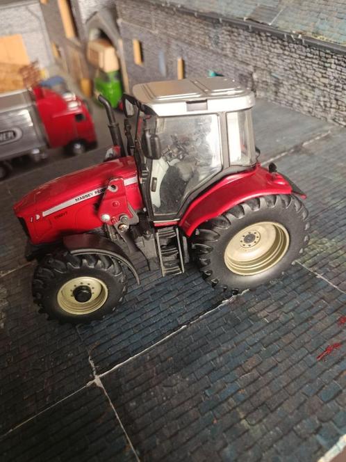Massey Ferguson 6480 Dyna VT AGCO, Hobby en Vrije tijd, Modelauto's | 1:32, Gebruikt, Tractor of Landbouw, Britains, Ophalen of Verzenden