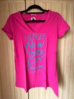 T-shirt Tommy Hilfiger medium, Vêtements | Femmes, T-shirts, Comme neuf, Tommy Hilfiger, Manches courtes, Taille 38/40 (M)