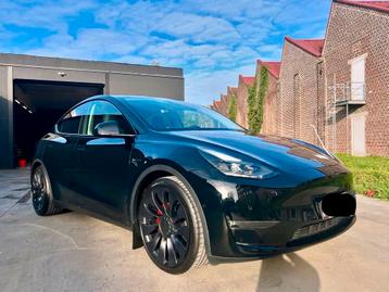 Prestaties van Tesla Model Y TERUGVORDERBARE BTW beschikbaar voor biedingen