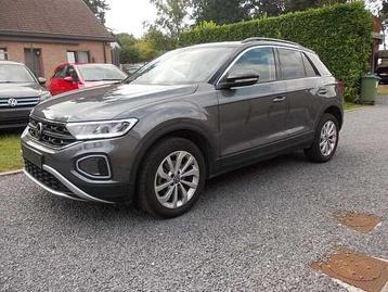 Volkswagen T-Roc 1.5 TSI OPF DSG Style AUTOMAAT - OPTIES !!! beschikbaar voor biedingen