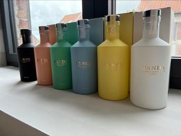 GIN PANDA - SERIE COLOURS - SCELLEES beschikbaar voor biedingen