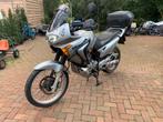 Honda Transalp 650 opknapper, Motoren, 2 cilinders, Handvatverwarming, Particulier, Meer dan 35 kW