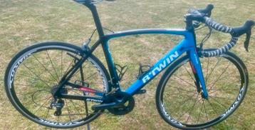 Btwin ultra CF 740 carbone ultegra, Fietsen en Brommers, Fietsen | Racefietsen, Ophalen of Verzenden, Zo goed als nieuw, Carbon