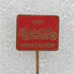 SP0412 Speldje Mercedes 1908 rood, Collections, Broches, Pins & Badges, Utilisé, Enlèvement ou Envoi