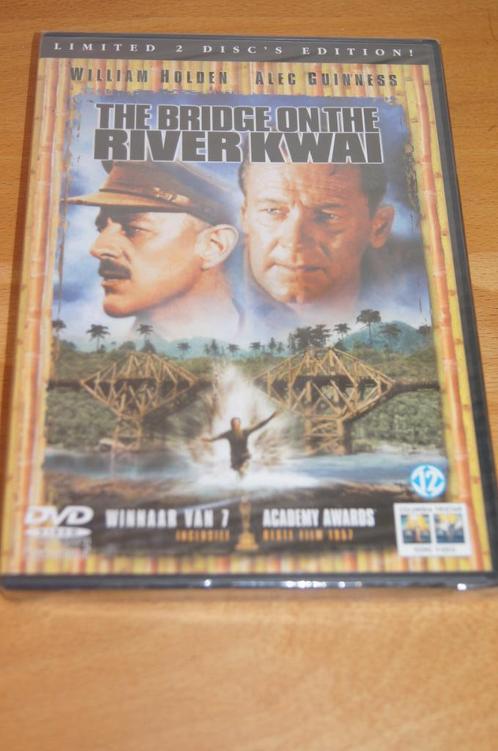 The bridge on the river Kwai - 2 disc limited edition, nieuw, CD & DVD, DVD | Classiques, Comme neuf, Action et Aventure, Enlèvement ou Envoi