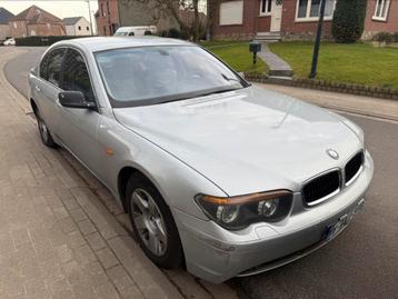 BMW 735i 2003 BENZINE EURO 4 200kw lez ok beschikbaar voor biedingen