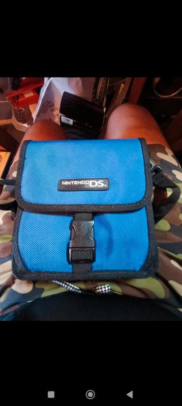 Draagtas voor de Nintendo DS. beschikbaar voor biedingen