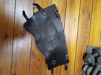 WO2 ABBL-politie-rijkswacht beenbeschermers 2, Verzamelen, Ophalen, Landmacht, Kleding of Schoenen