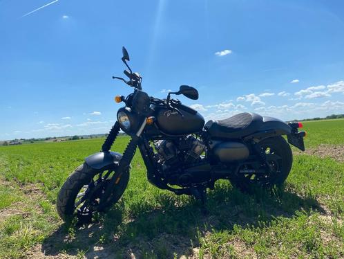 Hyosung “Bobber” GV 125cc in topconditie!!, Motoren, Motoren | Hyosung, Particulier, Chopper, 11 kW of minder, 2 cilinders, Ophalen