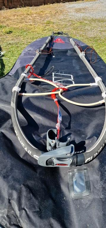 Wish planche à voile Gunsail carbon select 200-250, Watersport en Boten, Windsurfen, Ophalen, Zo goed als nieuw, Plank