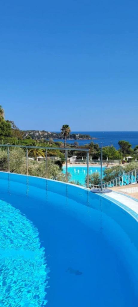 Cap Esterel vakantiewoning, Vakantie, Vakantiehuizen | Frankrijk, Provence en Côte d'Azur, Appartement, Dorp, Aan zee, In bergen of heuvels