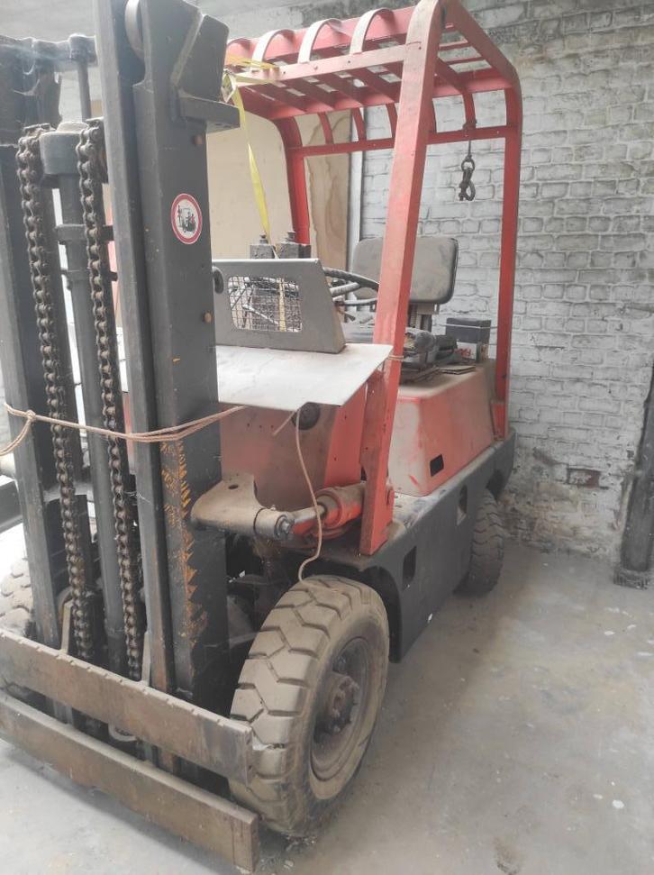 chariot élévateur diesel, Articles professionnels, Machines & Construction | Chariots élévateurs & Transport interne, Chariot élévateur