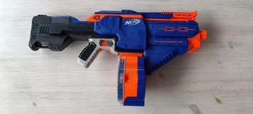NERF N-Strike Elite Infinus-blaster beschikbaar voor biedingen