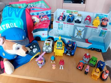Groot lot paw patrol beschikbaar voor biedingen