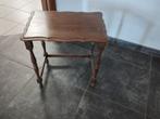 petite table d'appoint, Ophalen