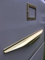 Grote metalen archiefkast met unieke design handgrepen, Huis en Inrichting, Ophalen