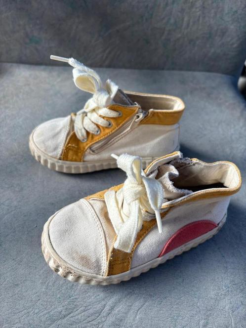 zara 24, Kinderen en Baby's, Kinderkleding | Schoenen en Sokken, Gebruikt, Schoenen, Meisje, Ophalen of Verzenden