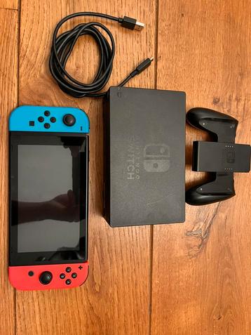 Nintendo swtich met of zonder games beschikbaar voor biedingen
