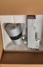 LED-spot-armatuur. Montage op 3-fasige rail, Overige materialen, Nieuw, Ophalen of Verzenden, Led