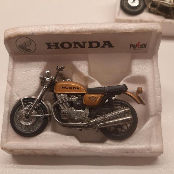 POLISTIL 1/24 HONDA 750 FOUR *NIEUWSTAAT*VINTAGE*, Verzamelen, Automerken, Motoren en Formule 1, Nieuw, Motoren, Ophalen