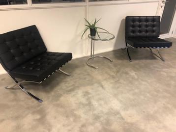 Design zetel set beschikbaar voor biedingen