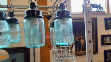 diverse oude bully hanglamp beschikbaar voor biedingen