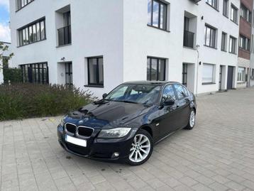 Bmw e90 LCI Facelift 316i Benzine Gekeurd met carpass beschikbaar voor biedingen