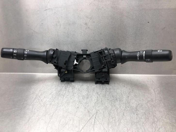 COMBISCHAKELAAR STUUR Toyota Hilux IV (|841400K030|), Auto-onderdelen, Dashboard en Schakelaars, Toyota, Gebruikt