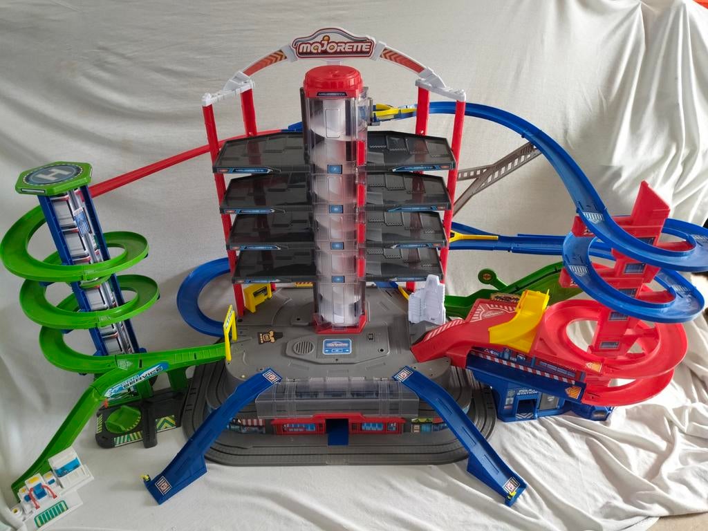 Majorette autogarage, Kinderen en Baby's, Speelgoed | Racebanen, Ophalen