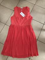 Nieuwe roze kleurige jurk - Maat 36 ( merk = VILA ), Nieuw, Ophalen of Verzenden, Roze, Maat 36 (S)
