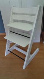 Witte tripp trapp stoel stokke, Kinderen en Baby's, Kinderstoelen, Ophalen, Zo goed als nieuw, Meegroeistoel, Aanschuifbaar