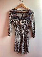 Hollister jurkje xs, Enlèvement ou Envoi, Au-dessus du genou, Comme neuf, Taille 34 (XS) ou plus petite