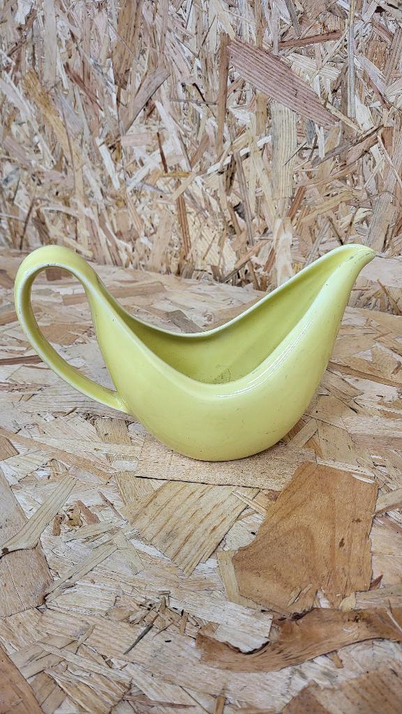 Saucière Boch Frères Keramis “Miami / Banaan”, Antiek en Kunst, Antiek | Keramiek en Aardewerk, Ophalen