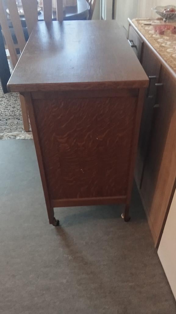 Ancien meuble TV H 120 cm et L 90 cm, Enlèvement