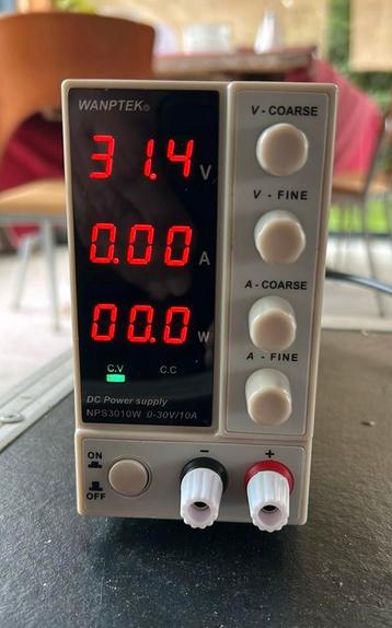 Labvoeding WANPTEK NPS3010W – 0-30V / 10A – nieuw beschikbaar voor biedingen