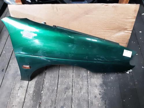 SPATBORD RECHTS VOOR Renault Megane Break / Grandtour (KA), Auto-onderdelen, Carrosserie, Spatbord, Renault, Voor, Rechts, Gebruikt