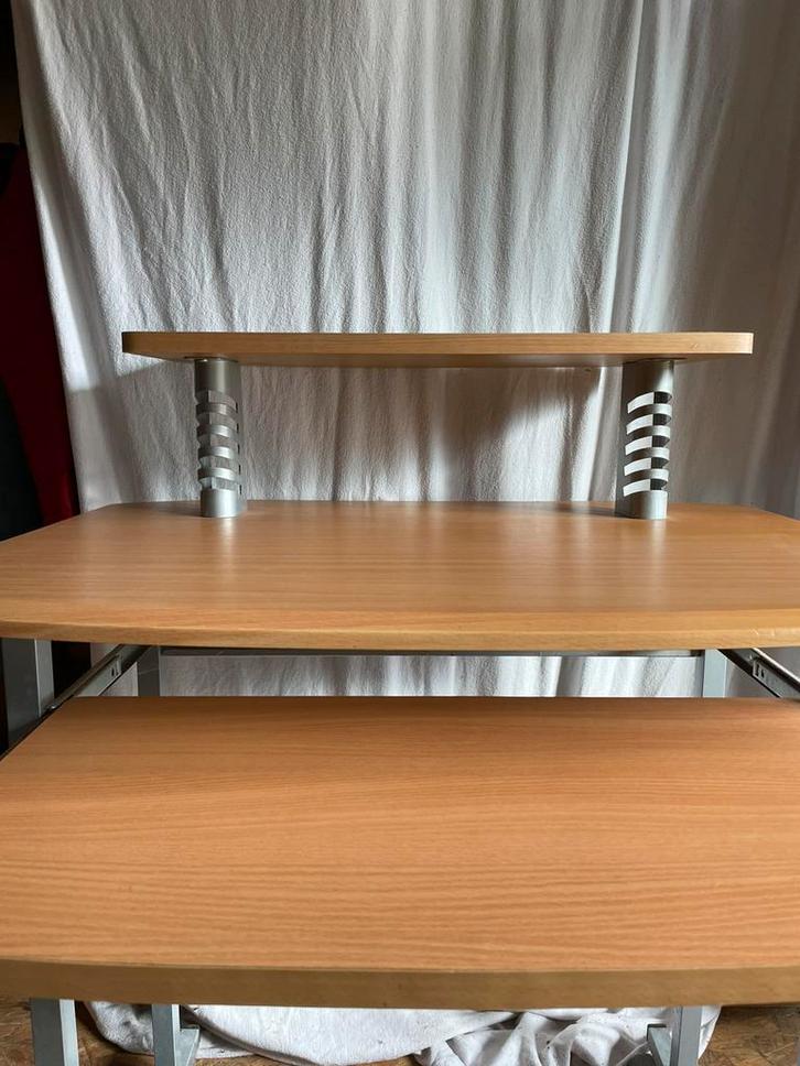 Handig pc meubeltje, Huis en Inrichting, Kasten | Computermeubels, Gebruikt, 70 tot 120 cm, 70 tot 120 cm, 40 tot 80 cm, Metaal