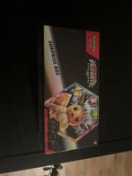 Prismatic evolutions surprise box sealed, Hobby en Vrije tijd, Verzamelkaartspellen | Pokémon, Ophalen, Nieuw