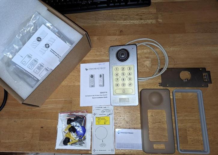 Interphone Voip Grandstream GDS3710, Télécoms, Télématique & VoIP, Comme neuf, Accessoires, Enlèvement ou Envoi