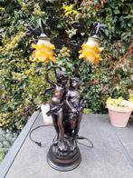 Lampe de table lourde en bronze artificiel à rosaces d'après, Enlèvement