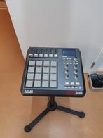 Akai MPD26, Muziek en Instrumenten, Ophalen of Verzenden, Zo goed als nieuw