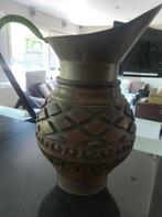 Beau vase ancien en bois et cuivre, Enlèvement ou Envoi
