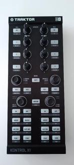 Traktor X1 – portable USB DJ controller (nieuwstaat), Ophalen, Zo goed als nieuw, Dj-set