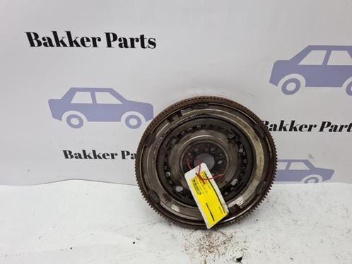 Vliegwiel van een Volkswagen Passat, Auto-onderdelen, Motor en Toebehoren, Volkswagen, Gebruikt, 3 maanden garantie