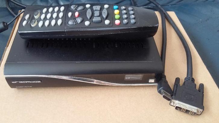 Dreambox DVB 800hd pvr, DM800 hd SE, Audio, Tv en Foto, Schotelantennes, Gebruikt, (Schotel)antenne-accessoires, Dreambox, Ophalen of Verzenden