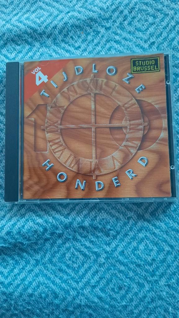 DE TIJDLOZE HONDERD 4 (Studio Brussel), CD & DVD, CD | Compilations, Comme neuf, Rock et Metal, Enlèvement ou Envoi