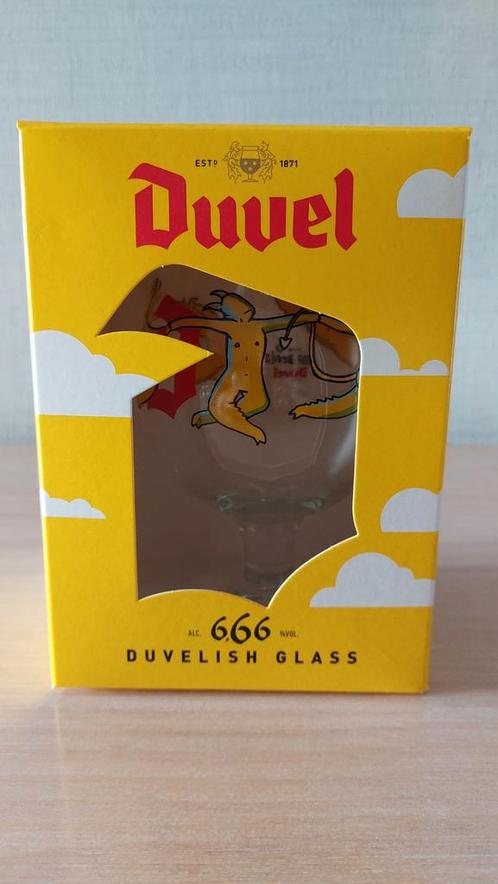 Duvel glas ' The 6 Hop devils'' 666 duvelish glass (3 stuks), Collections, Marques de bière, Neuf, Verre ou Verres, Duvel, Enlèvement ou Envoi